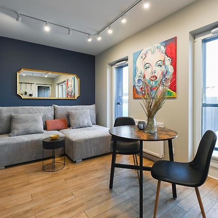 Appartement Regnum Noctis Piotrkowska 44 à Łódź Extérieur photo